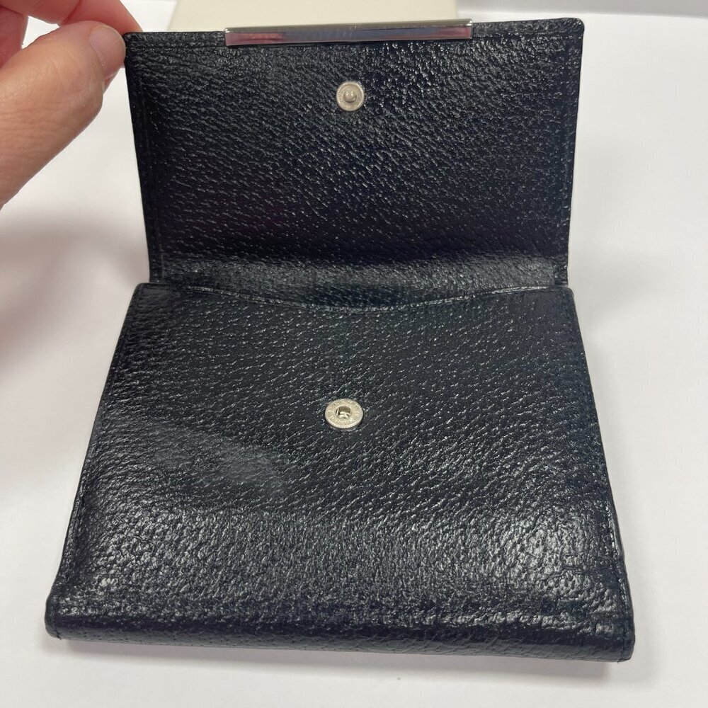 Gucci Black Leather Compact Wallet w/ Silver-tone Hardware - Preowned - Picture 8 of 14